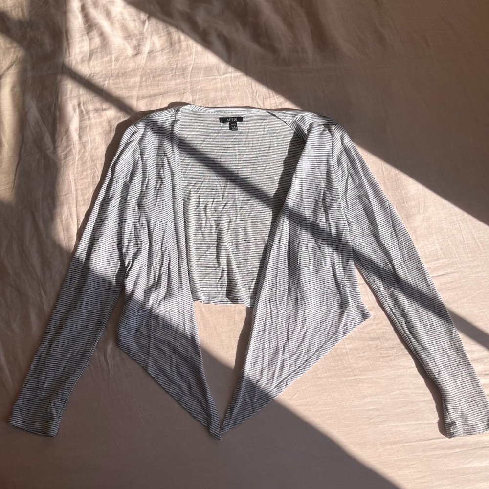 apt 9 cardigan S - Picture 8 of 10